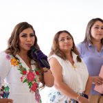 Wendy Méndez integrante honoraria de Mujeres Transformando México en Yucatán