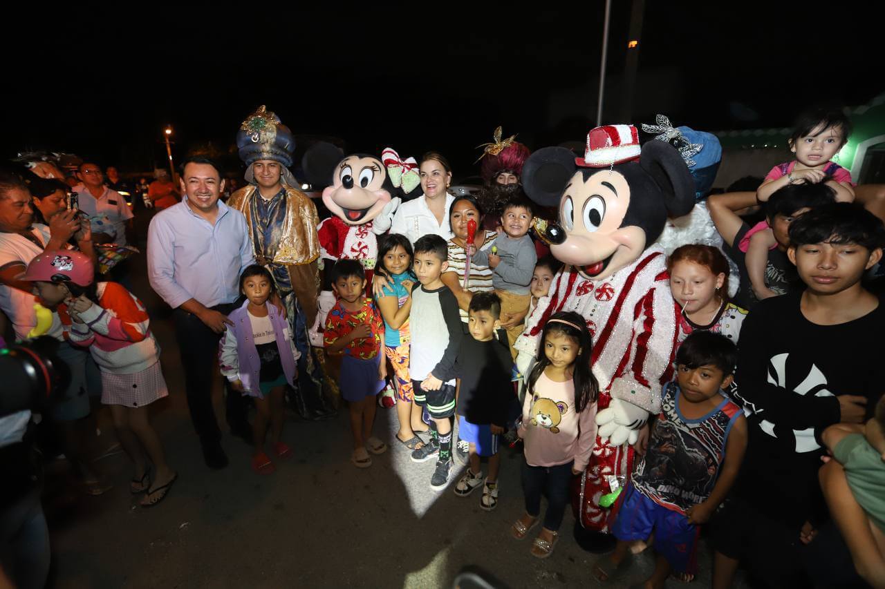 Caravana de Fiestas Mágicas Mérida celebra el Día de Reyes