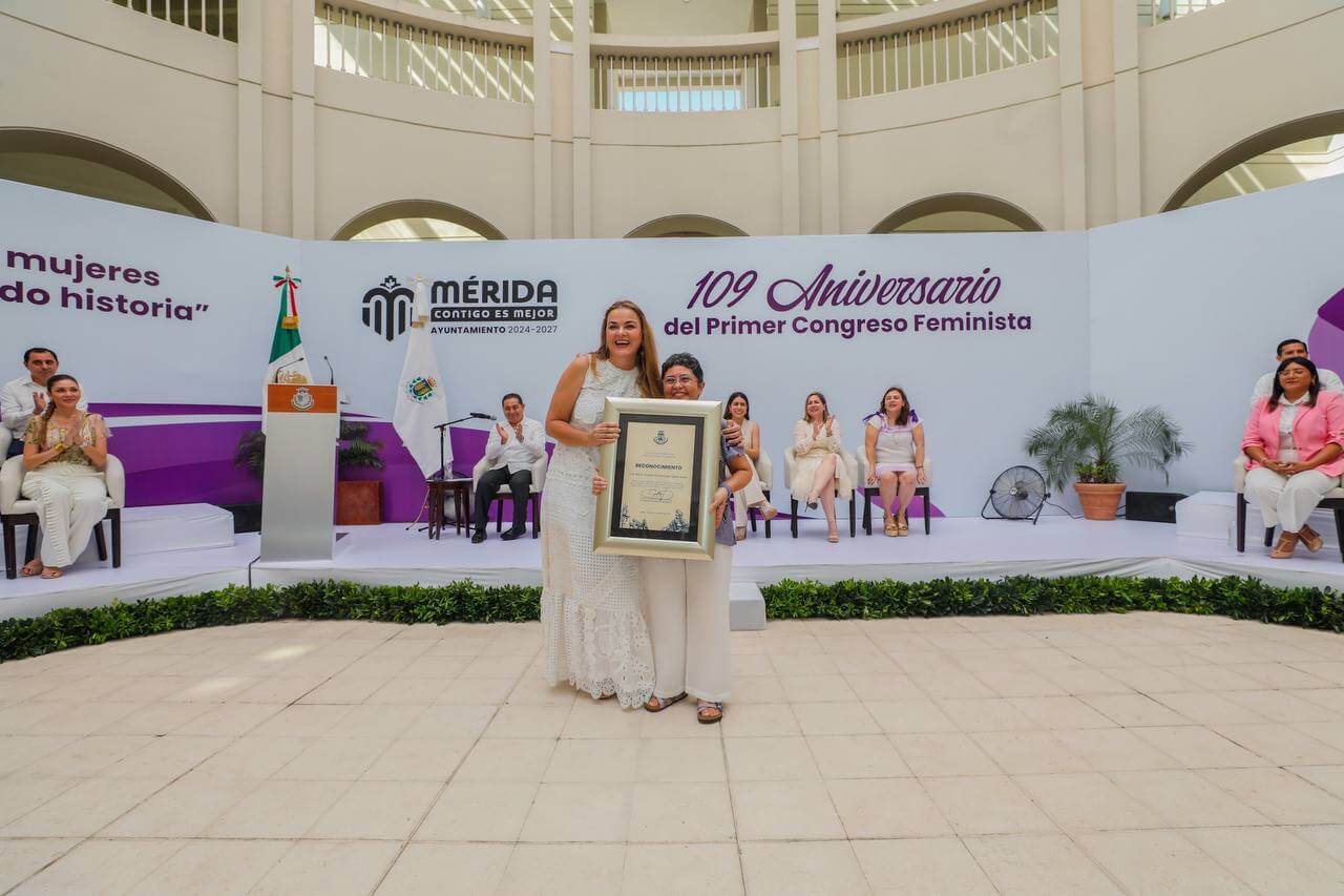 Primer Congreso Feminista conmemoración y acciones en Mérida