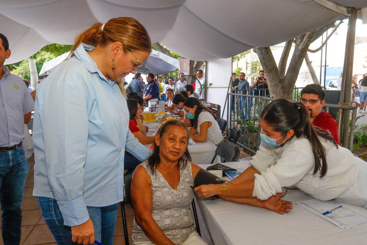 Inicio del “Miércoles Ciudadano” en Mérida  Atención directa 