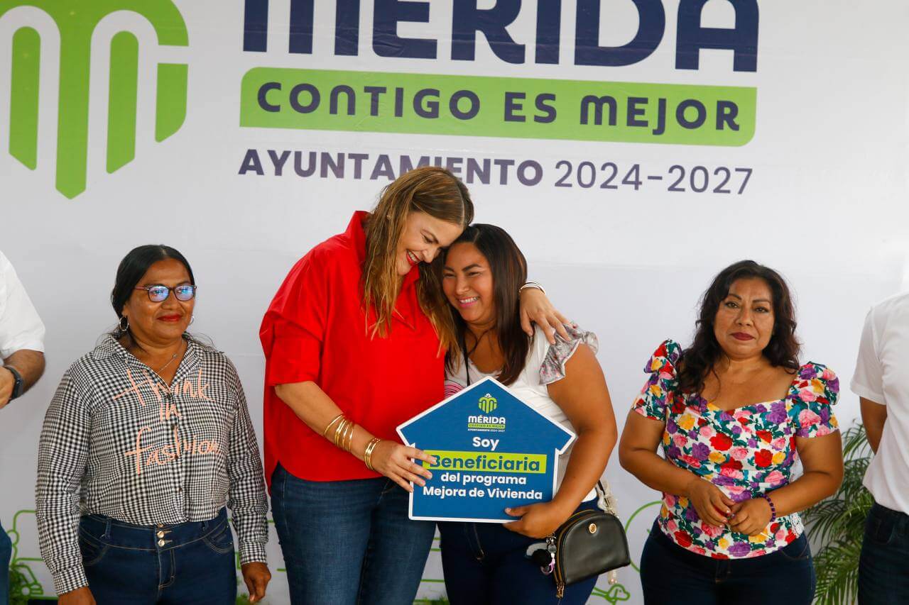 Entregan acciones de vivienda en el sur de Mérida