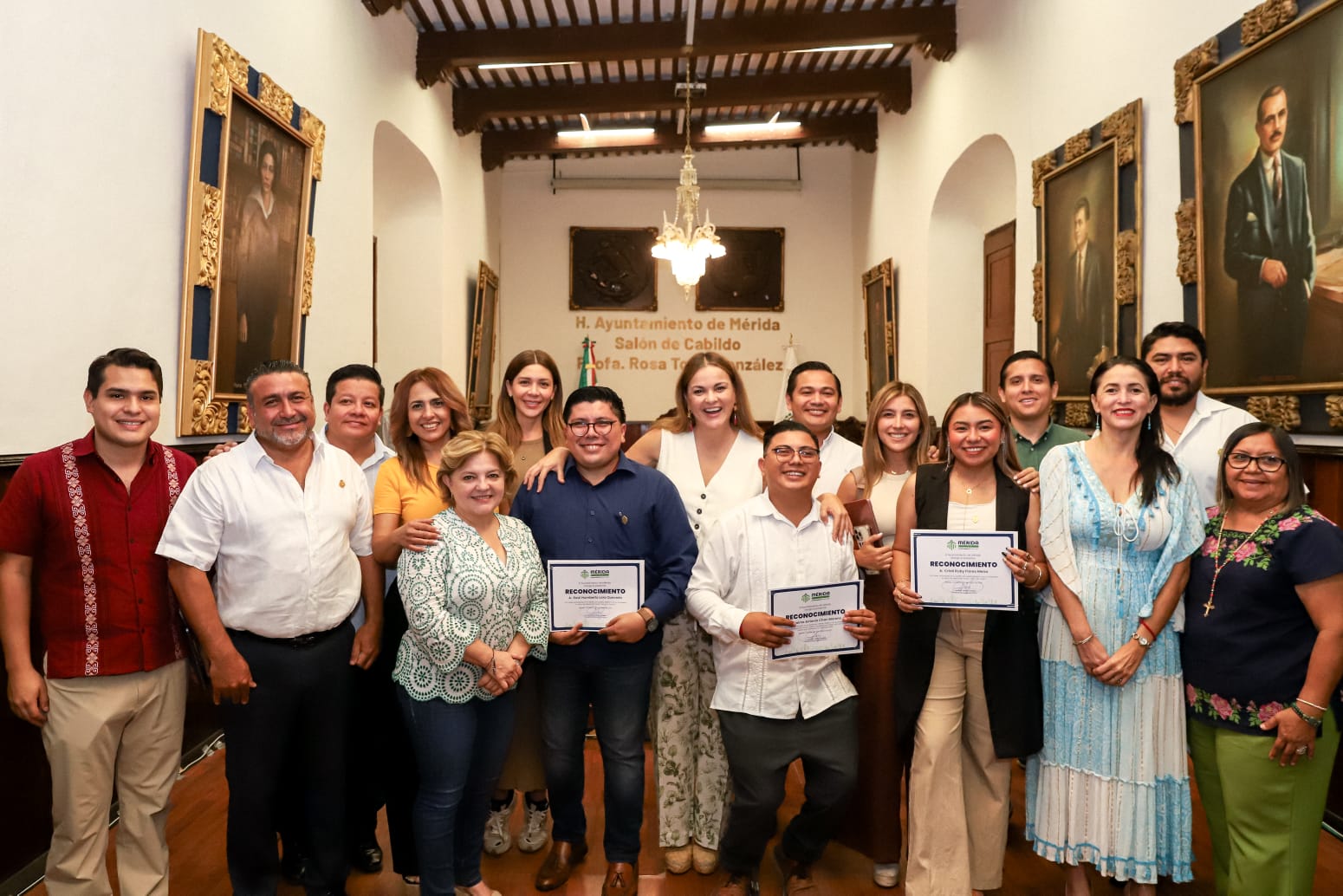 Cabildo Abierto recibe propuestas ciudadanas sobre inclusión, movilidad y cultura en Mérida