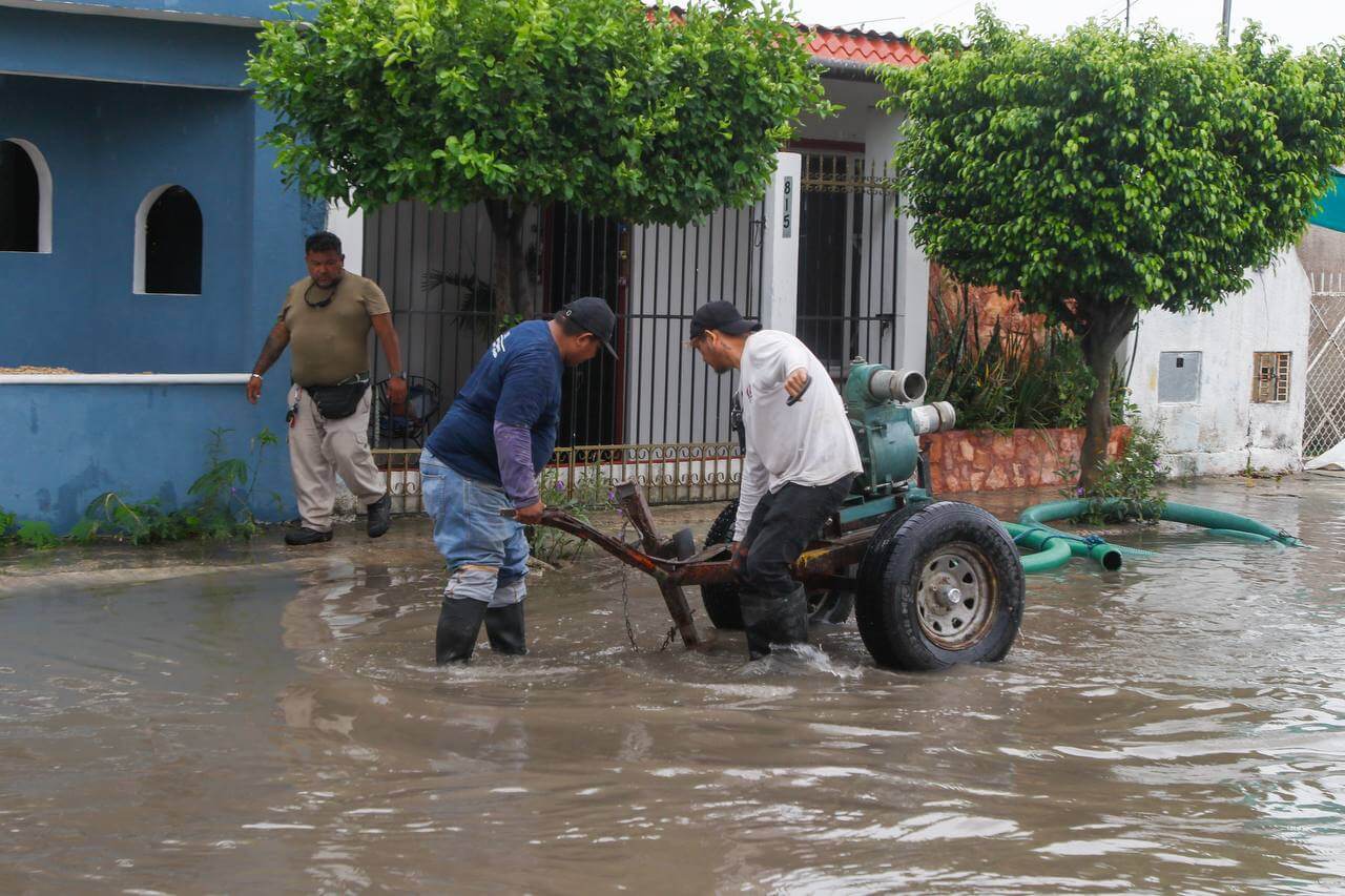 Servicios Públicos de Mérida suman 3,271 rejillas limpiadas en operativos