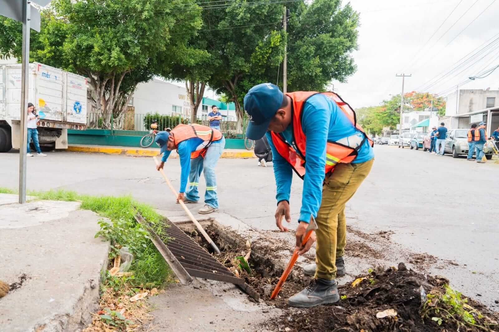 Quinto Mega Operativo de limpieza beneficia a 11 mil personas en Chuburná