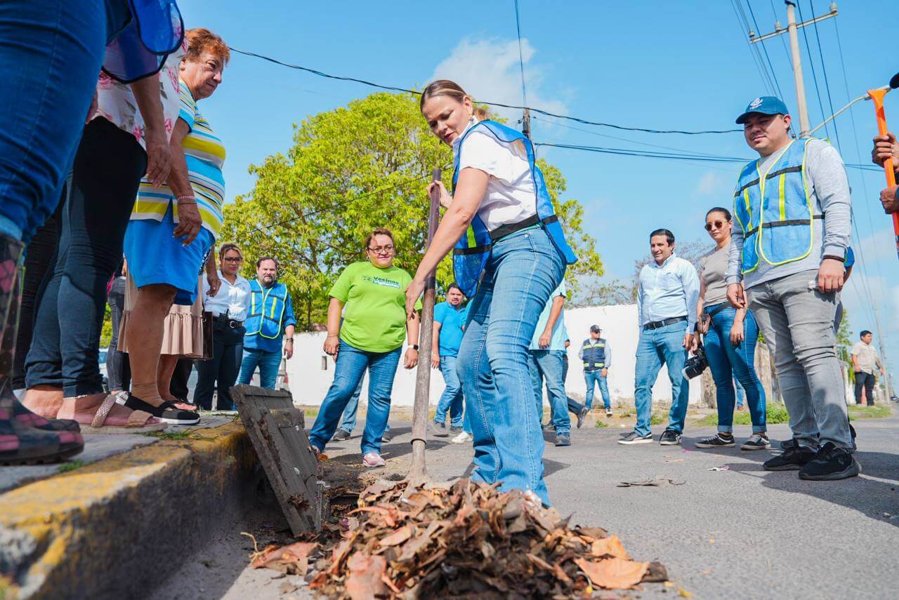 Servicios Públicos de Mérida suman 3,271 rejillas limpiadas en operativos