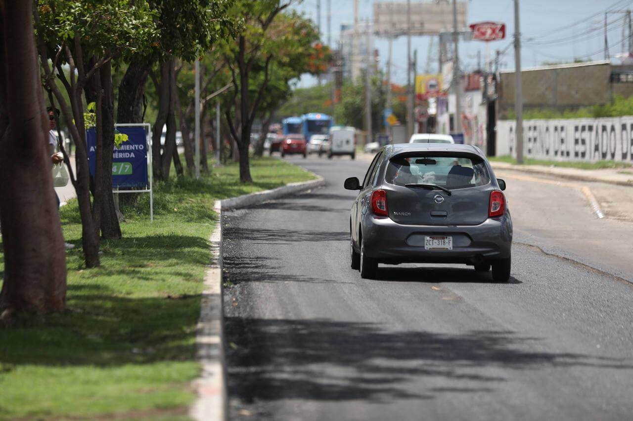 Avenida Jacinto Canek suma 13 mil m² de nueva pavimentación este mes