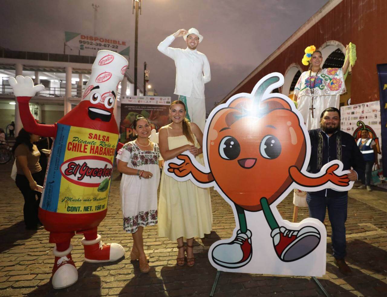 Feria del Chile Habanero reúne a más de 40 productores en Mérida