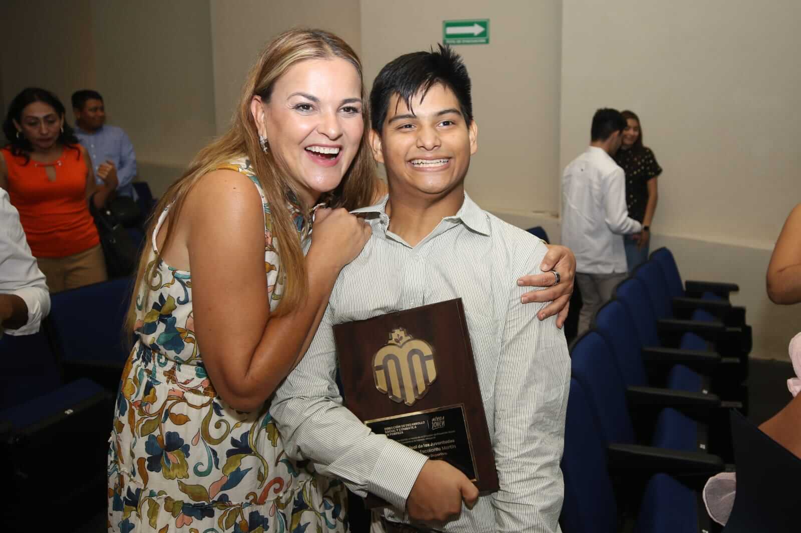 Mérito Municipal premia a talento juvenil en seis categorías