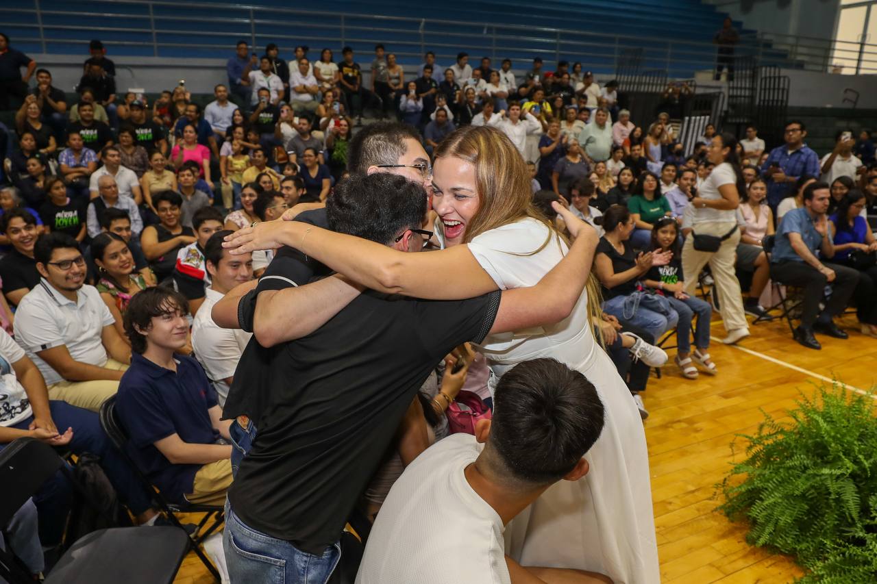 Jóvenes meridanos son eje de políticas públicas en Mérida