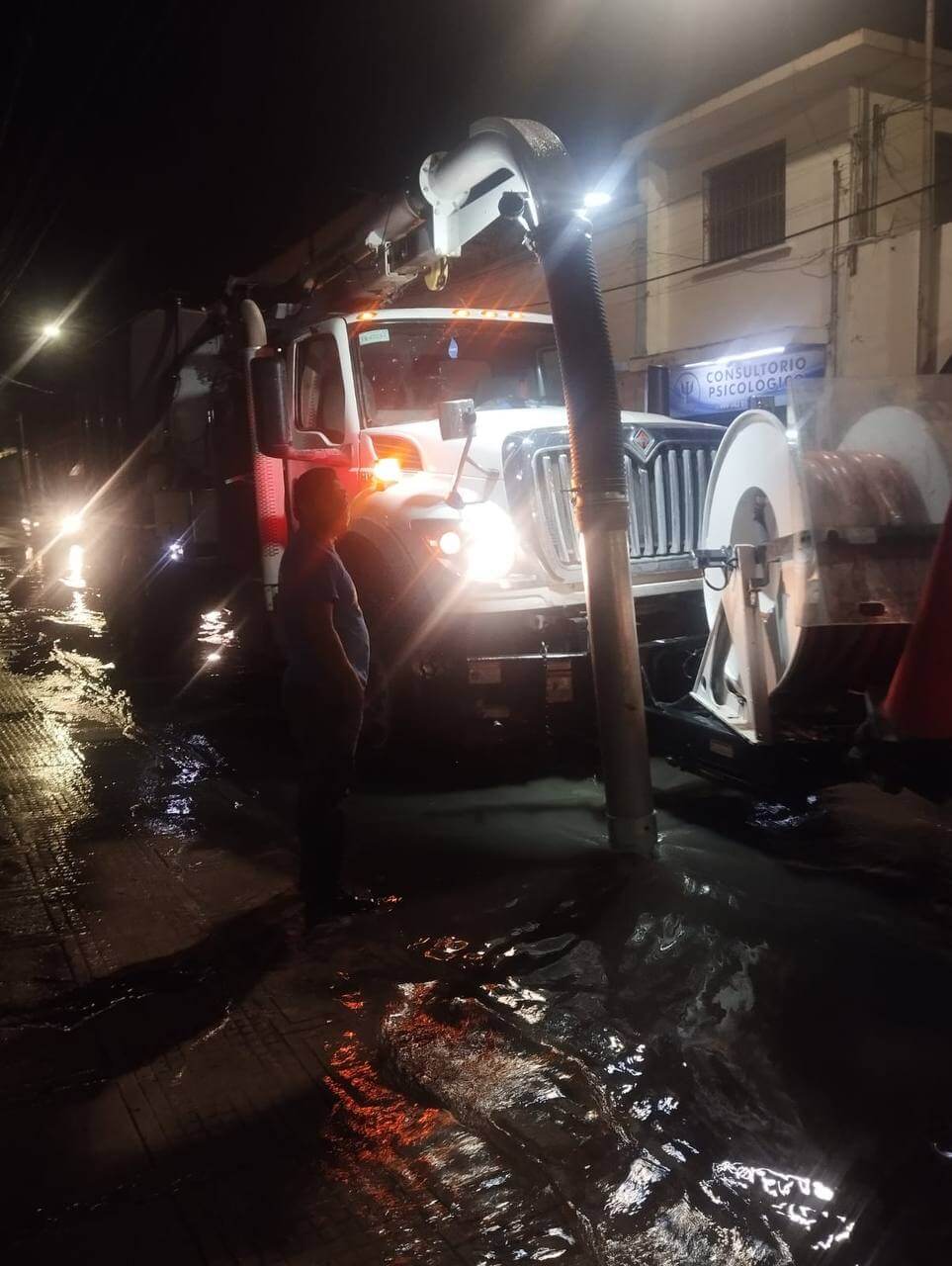 Operativo de supervisión atiende vialidades tras lluvias en Mérida