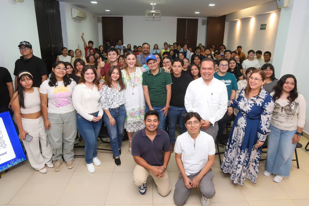 Universidad del Sur recibe programas municipales de salud y emprendimiento juvenil