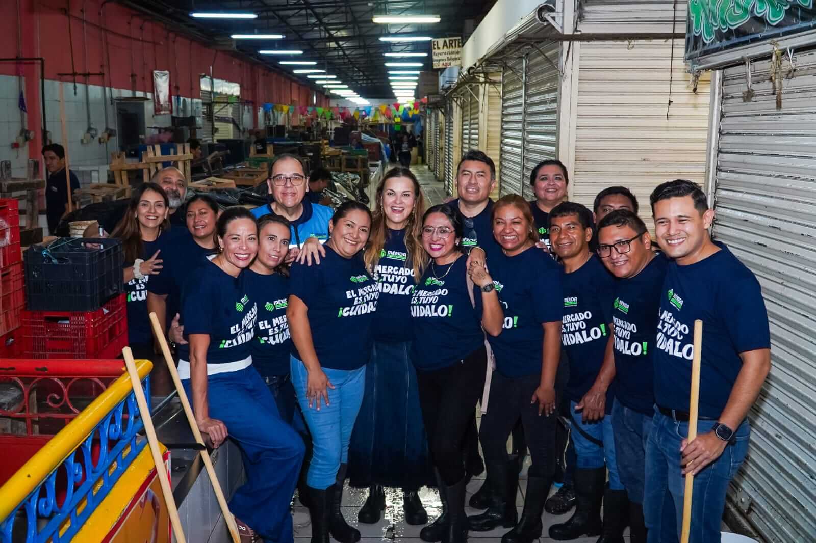 Mercado Lucas de Gálvez mejora condiciones con limpieza profunda y nueva ventilación