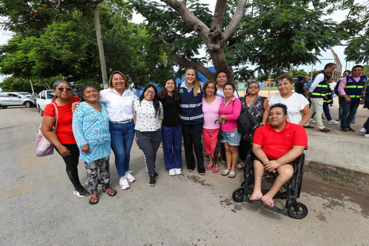 Colonias Mulsay y Xoclán concentran acciones de limpieza y bacheo por lluvias