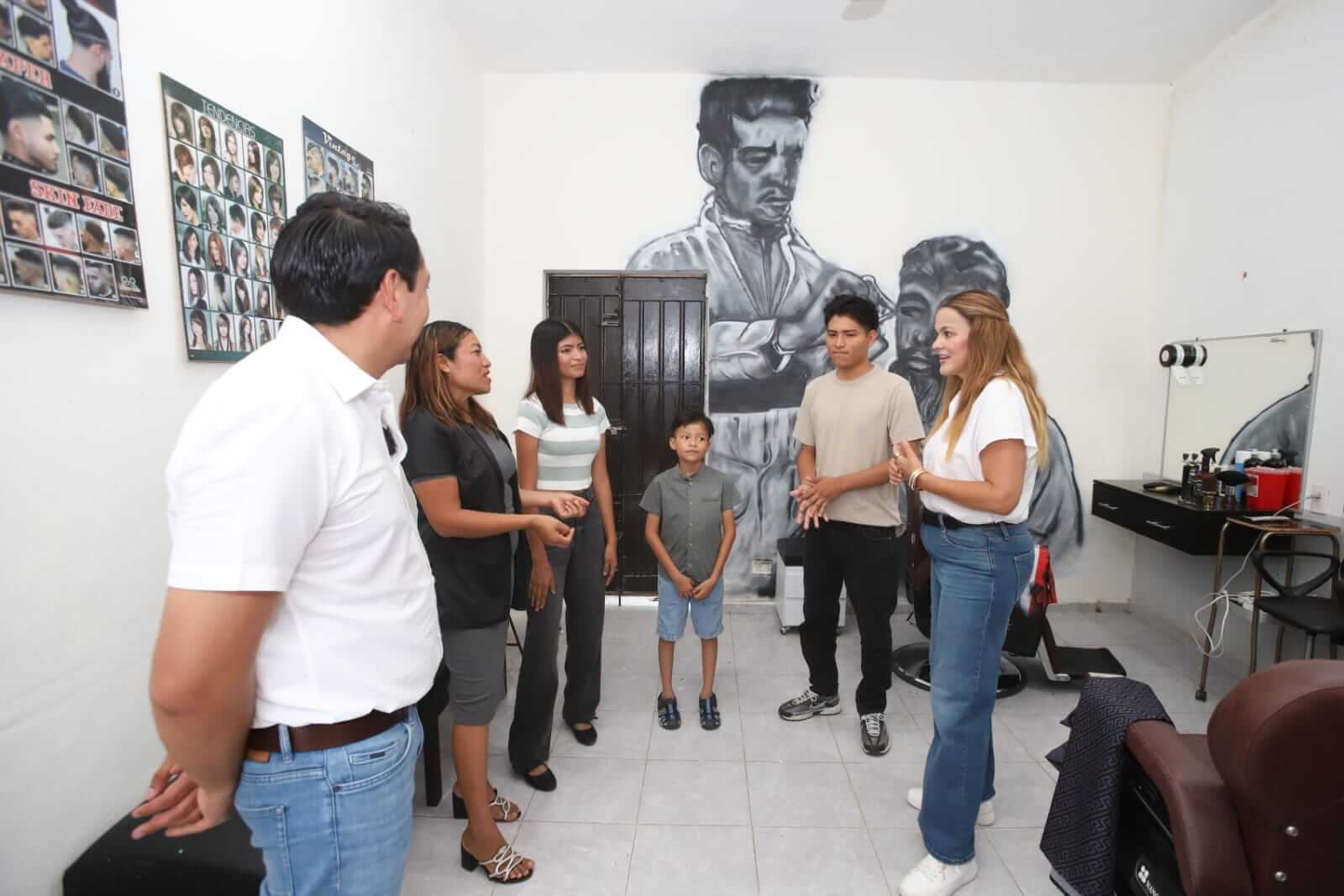 Apoyos De Mujer a Mujer impulsan a 206 emprendedoras en Mérida