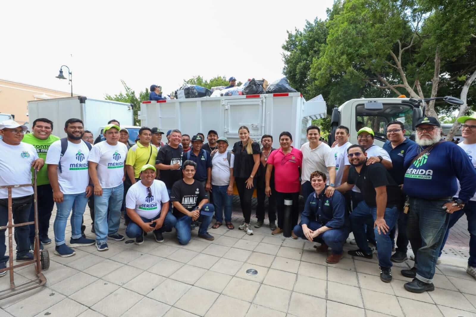 Apoyo a damnificados reúne 10 toneladas de víveres en Mérida