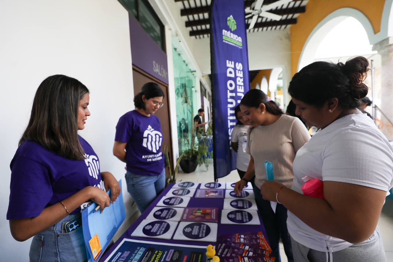 Universidad del Sur recibe programas municipales de salud y emprendimiento juvenil