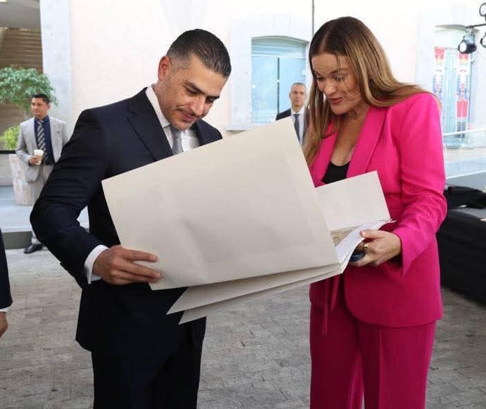 Seguridad Pública Municipal guía participación de Cecilia Patrón en Asamblea