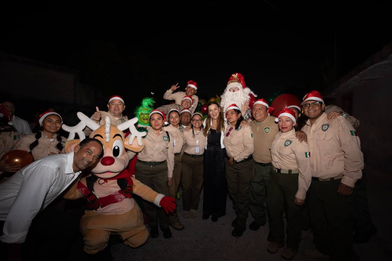 Mérida Brilla reúne a familias con caravana navideña en Miraflores