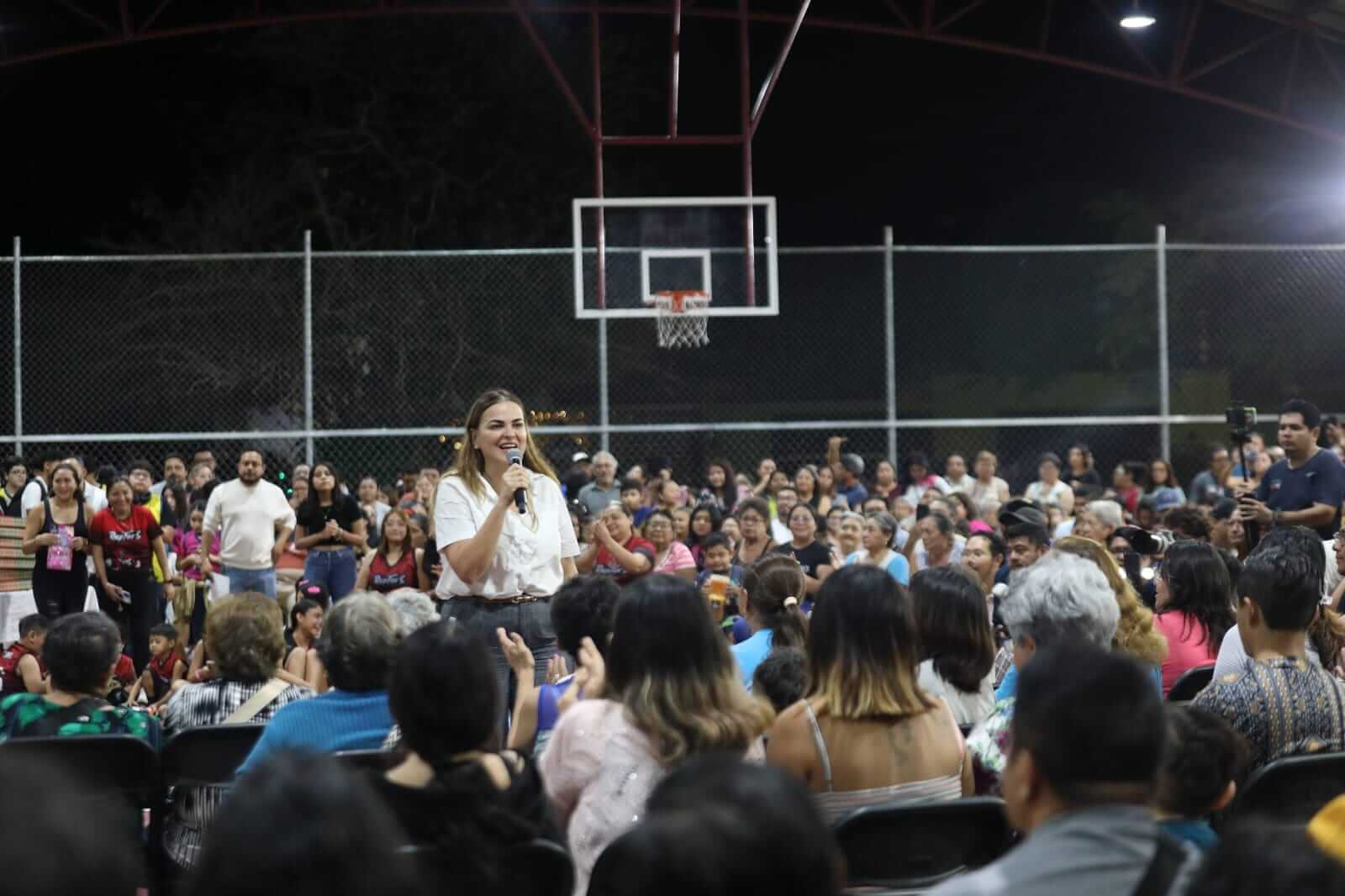 Renovación de parques incorpora espacios deportivos en tres colonias