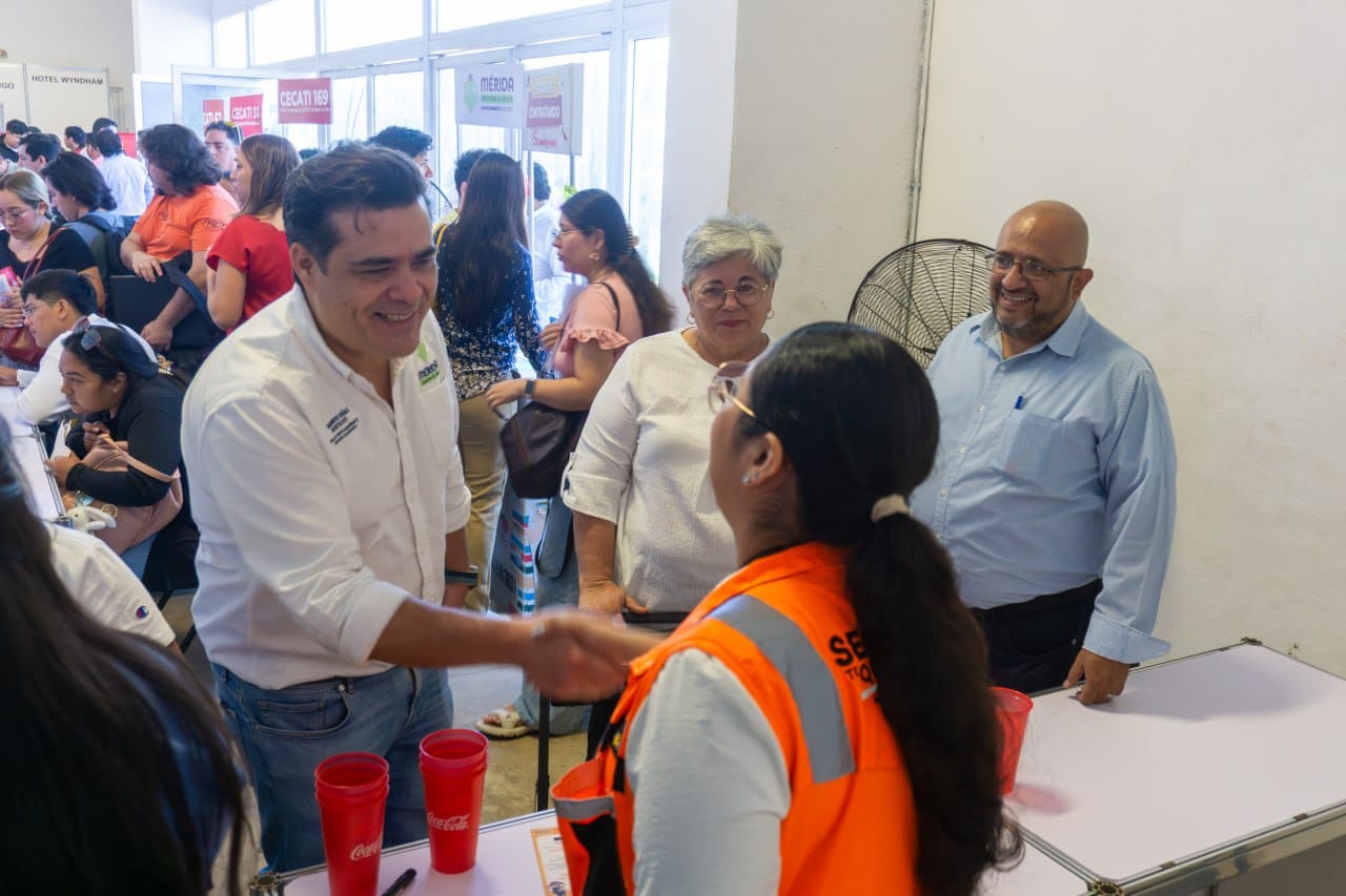 Feria del empleo en Mérida