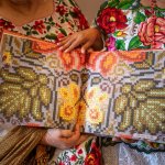 Libro del bordado maya impulsa reconocimiento ante la Unesco en Yucatán