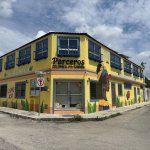 Parceros Mérida clausurado en La Castellana por operar como restaurante-bar