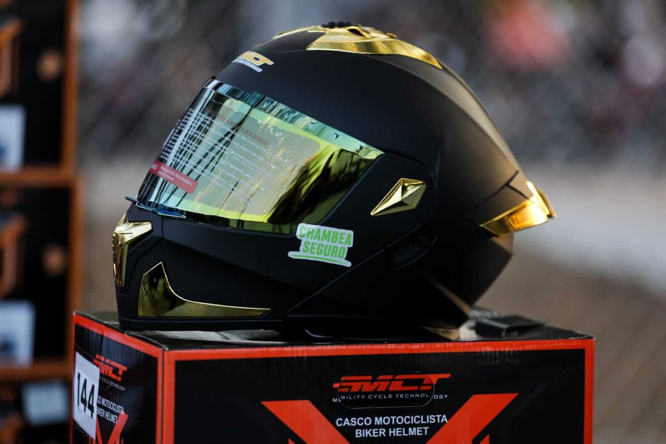 Programa Chambea Seguro Mérida suma más de 1,400 cascos entregados