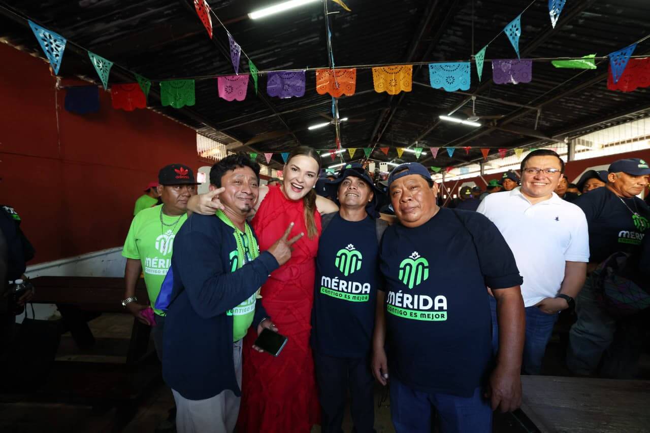 Seguridad en Carnaval de Mérida coordina vigilancia y control en Plaza Carnaval