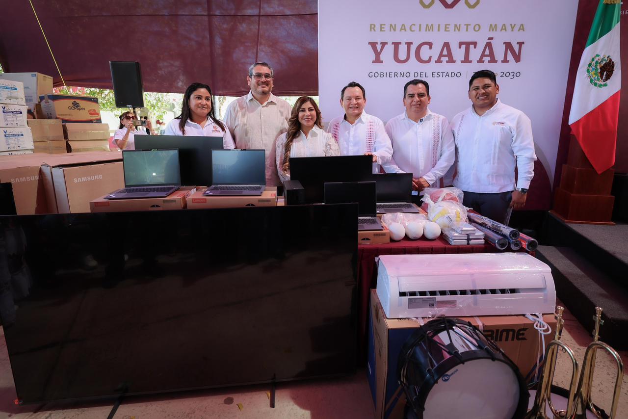 Equipamiento escolar en Yucatán beneficia a 27 mil estudiantes