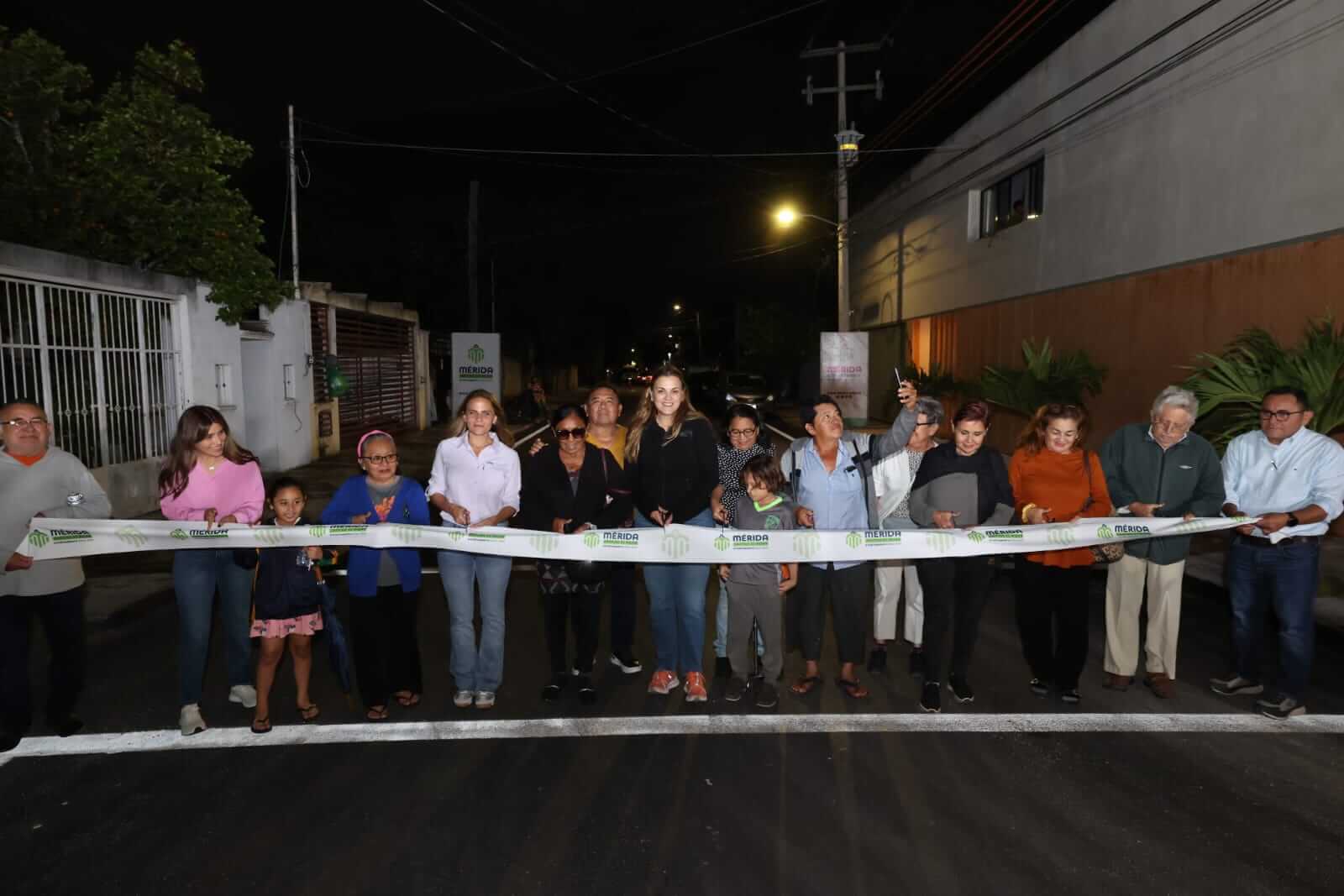 Colonia Maya recibe calles rehabilitadas y sistema pluvial en Mérida