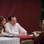 Gobierno cercano en Yucatán atiende demandas en Audiencias con el Pueblo
