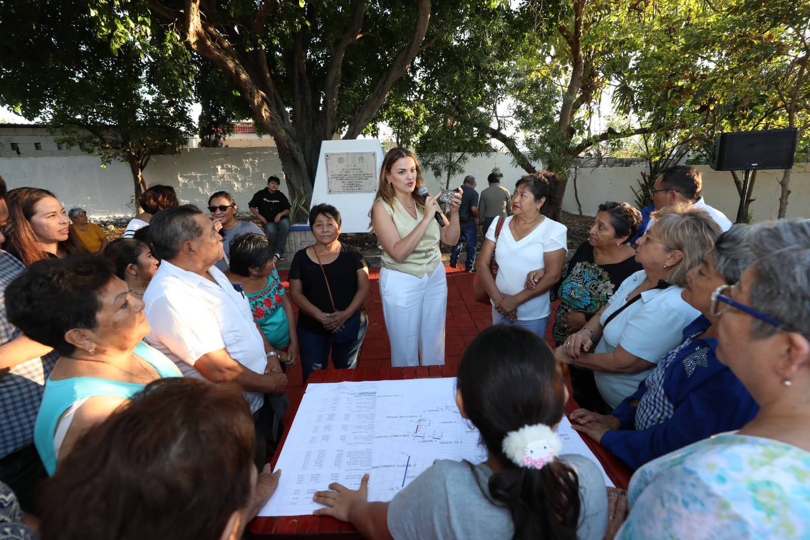 Vergel y San Antonio Kaua reciben rehabilitación de parque y calles
