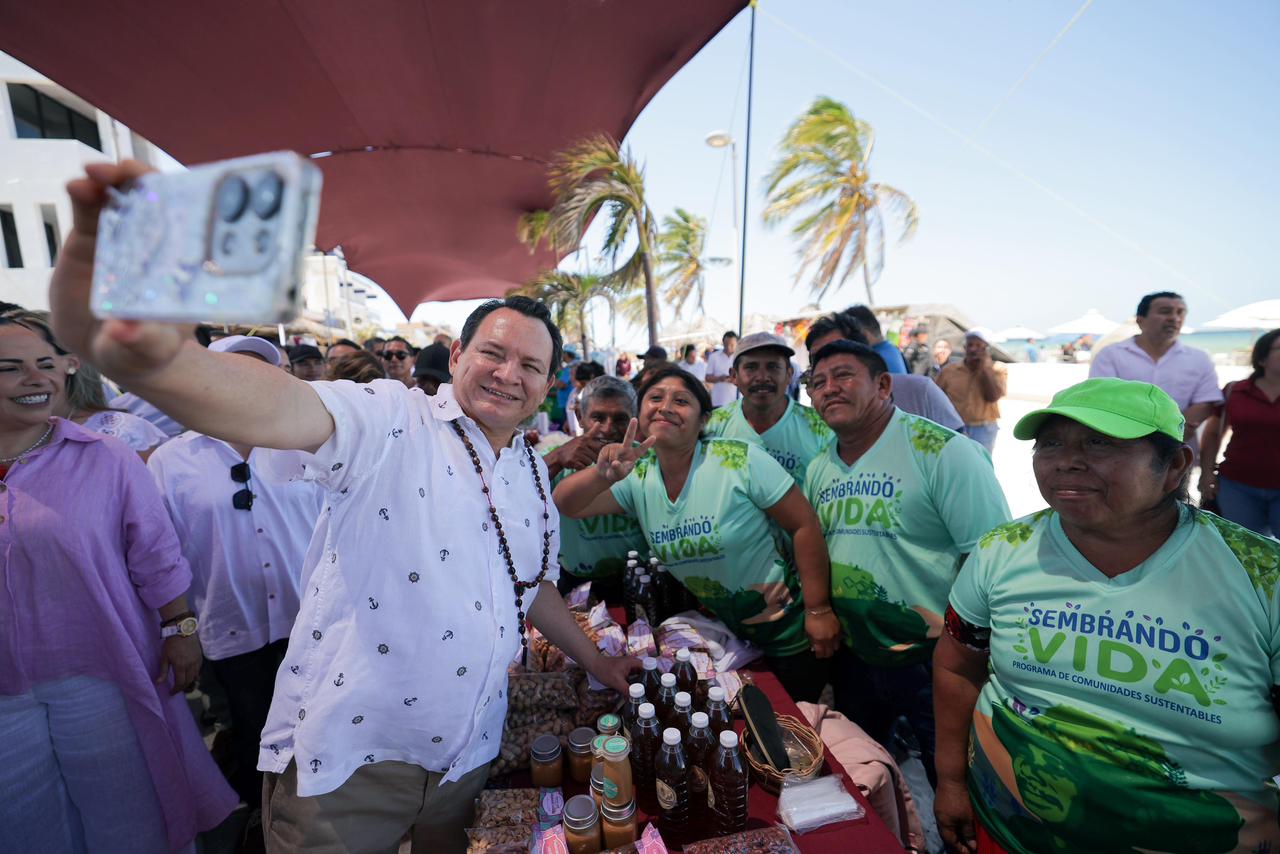 Festival Renacer de la Costa cierra con mercado y apoyos pesqueros