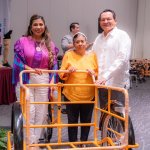 Apoyos que transforman vidas: entregan más de 300 en Yucatán