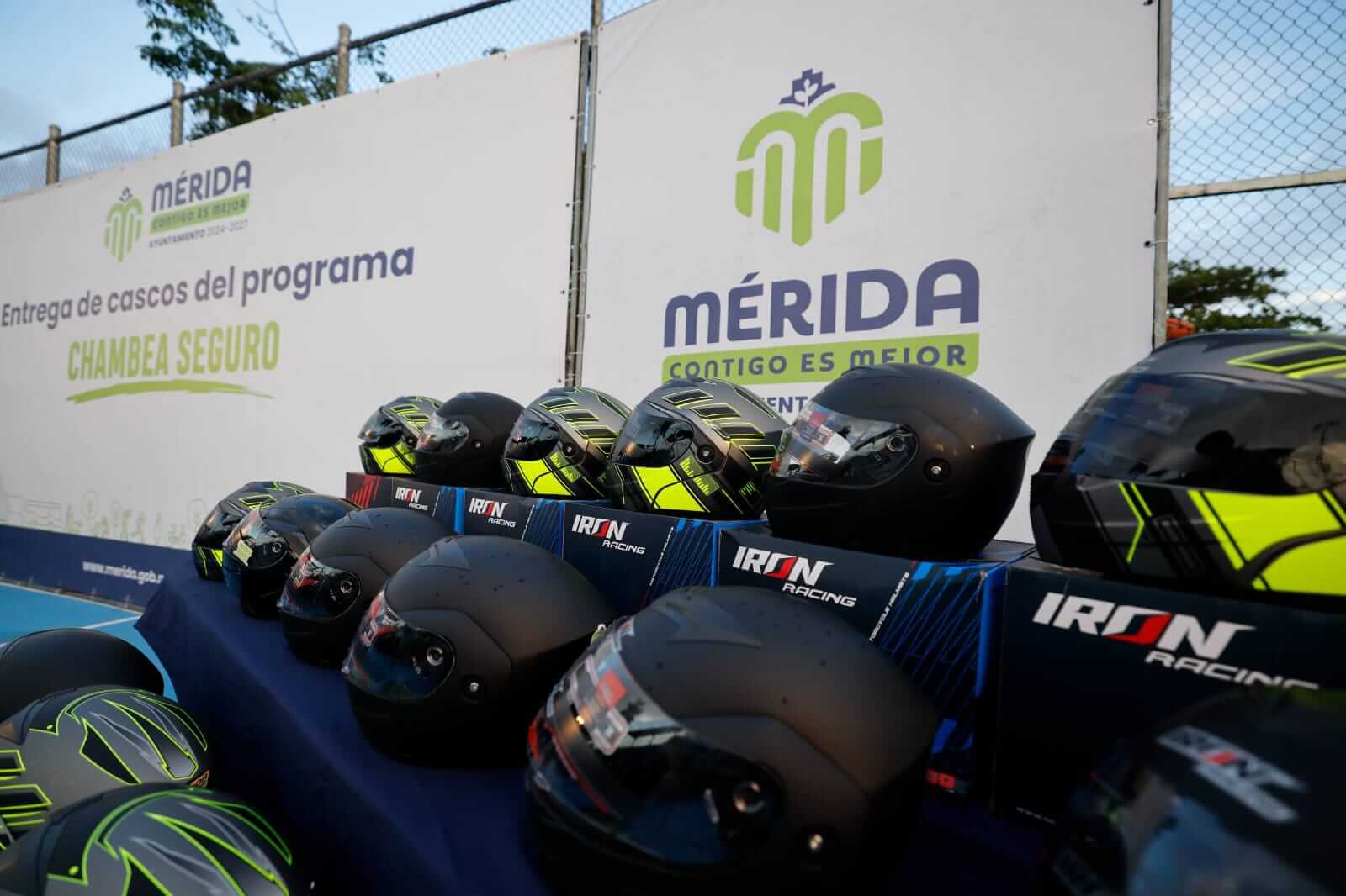 Chambea Seguro suma 370 cascos entregados en Mérida en 2026