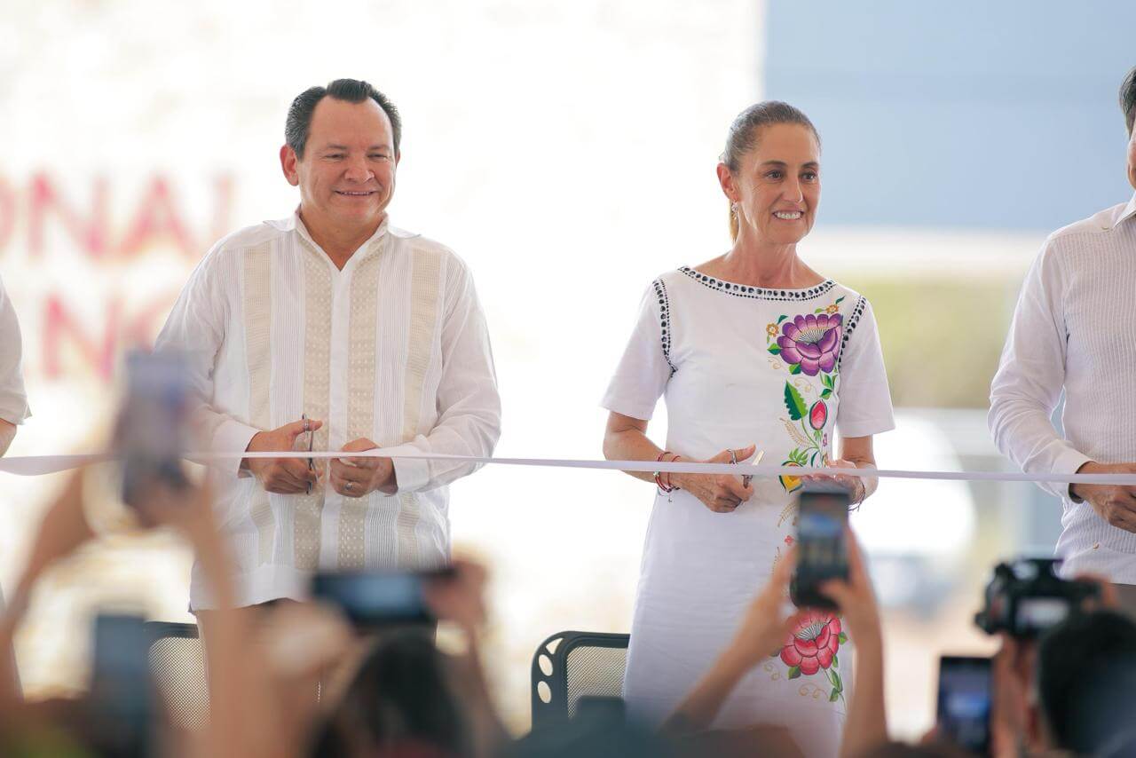 Universidad Rosario Castellanos amplía oferta educativa gratuita en Yucatán