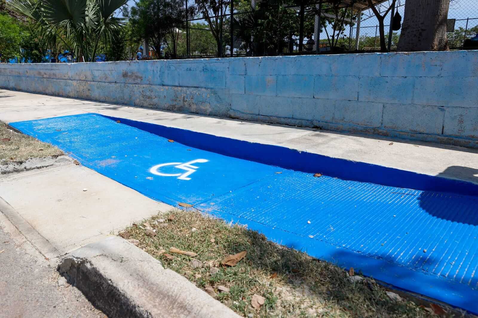 Accesibilidad universal en Mérida avanza con rampas en 86 parques