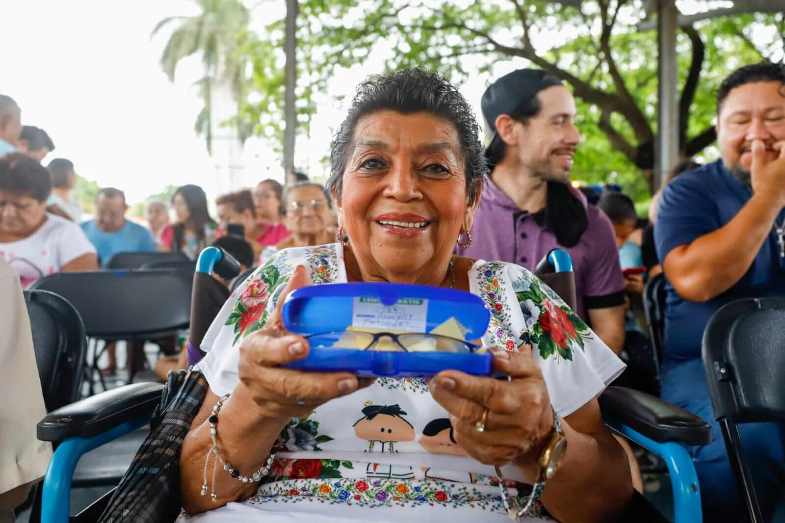 Programa Ver Mejor supera 10 mil beneficiarios con entrega de lentes