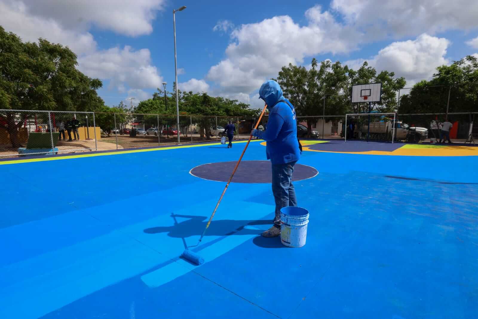Ciudad Caucel avanza con limpieza y atención de reportes urbanos
