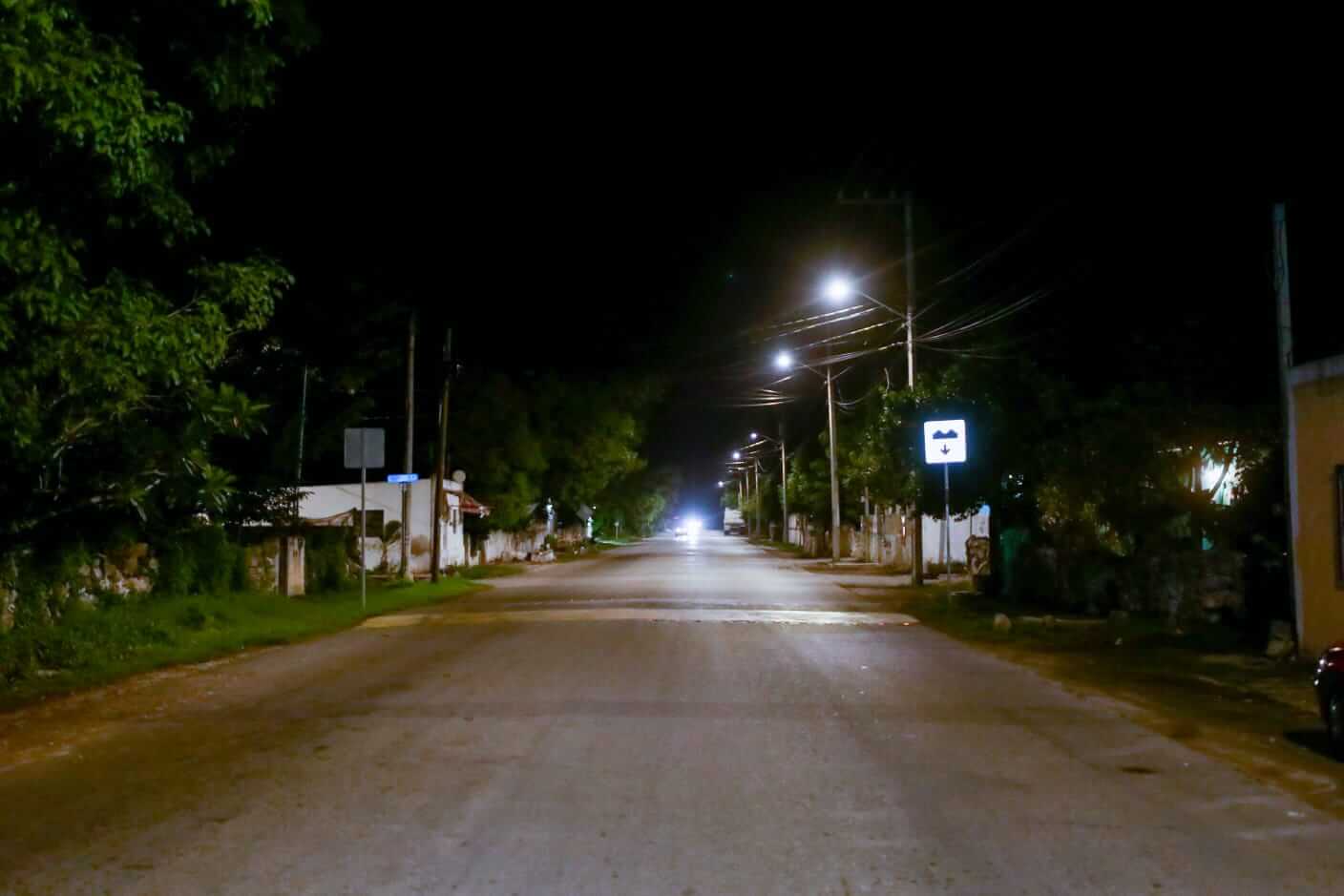 Luces LED en comisarías de Mérida alcanzarán cobertura total este año