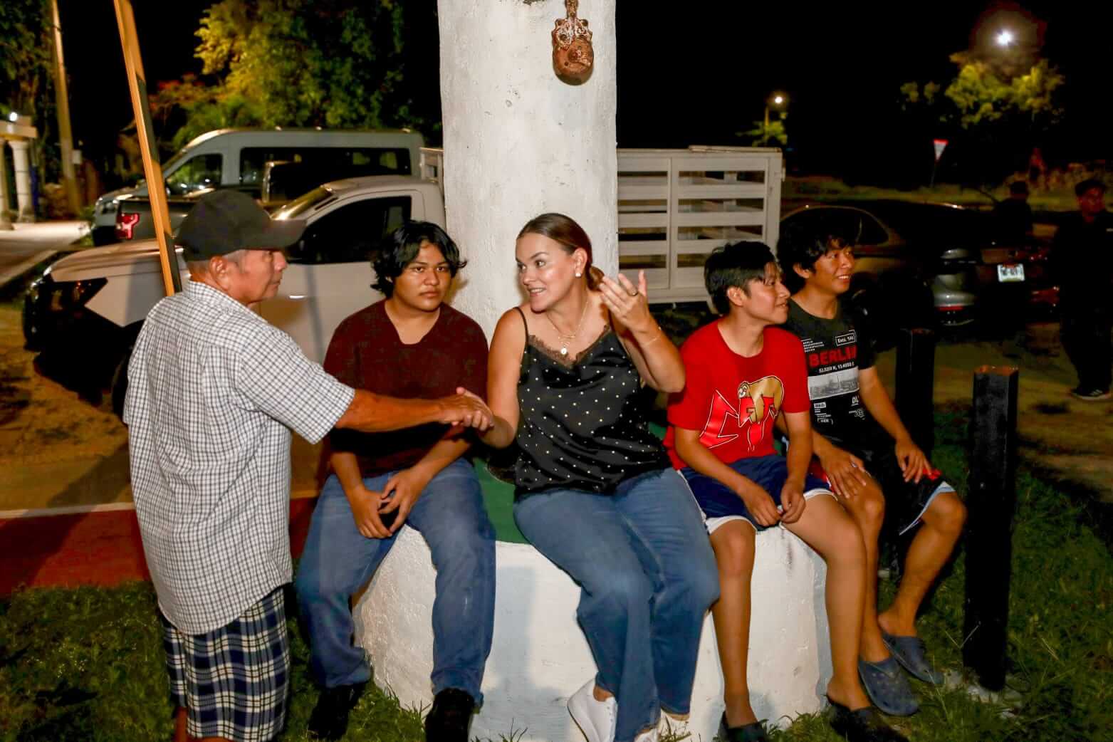 Luces LED en comisarías de Mérida alcanzarán cobertura total este año