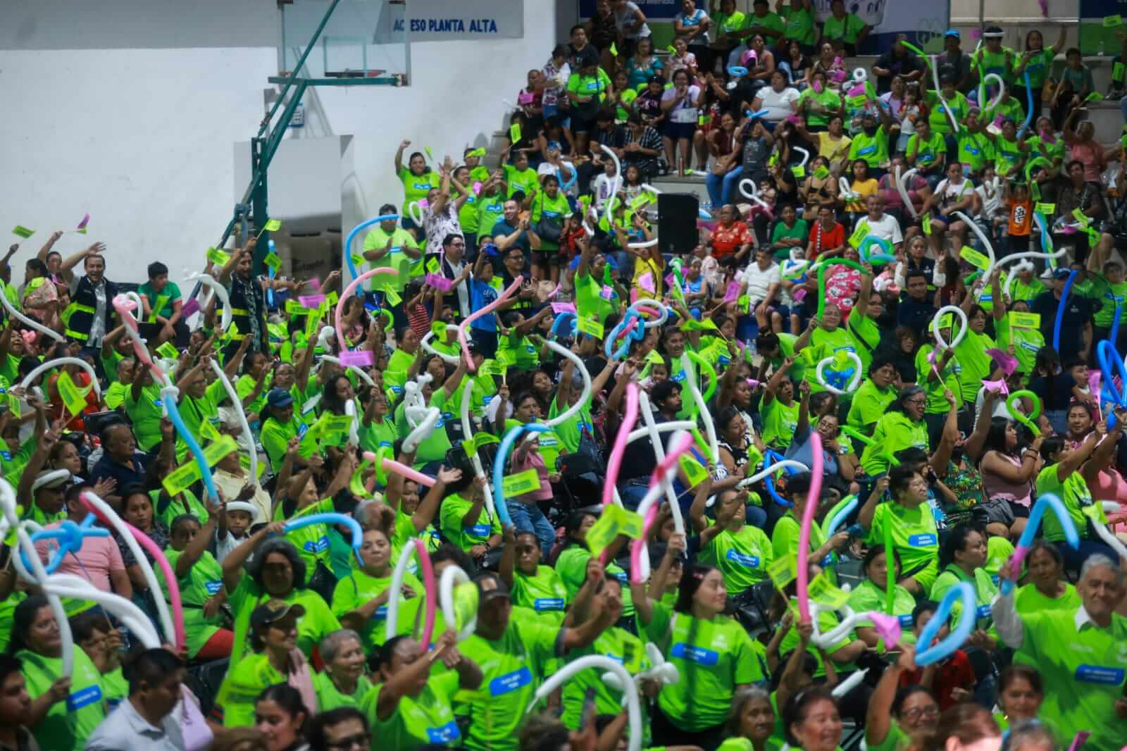 Participación ciudadana en Mérida reúne a 900 vecinos en encuentro comunitario
