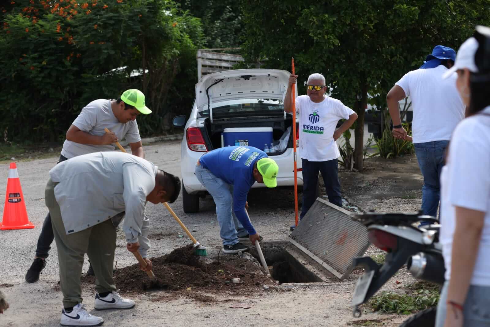 Mega Operativo Salvador Alvarado Sur atiende red pluvial y calles en Mérida