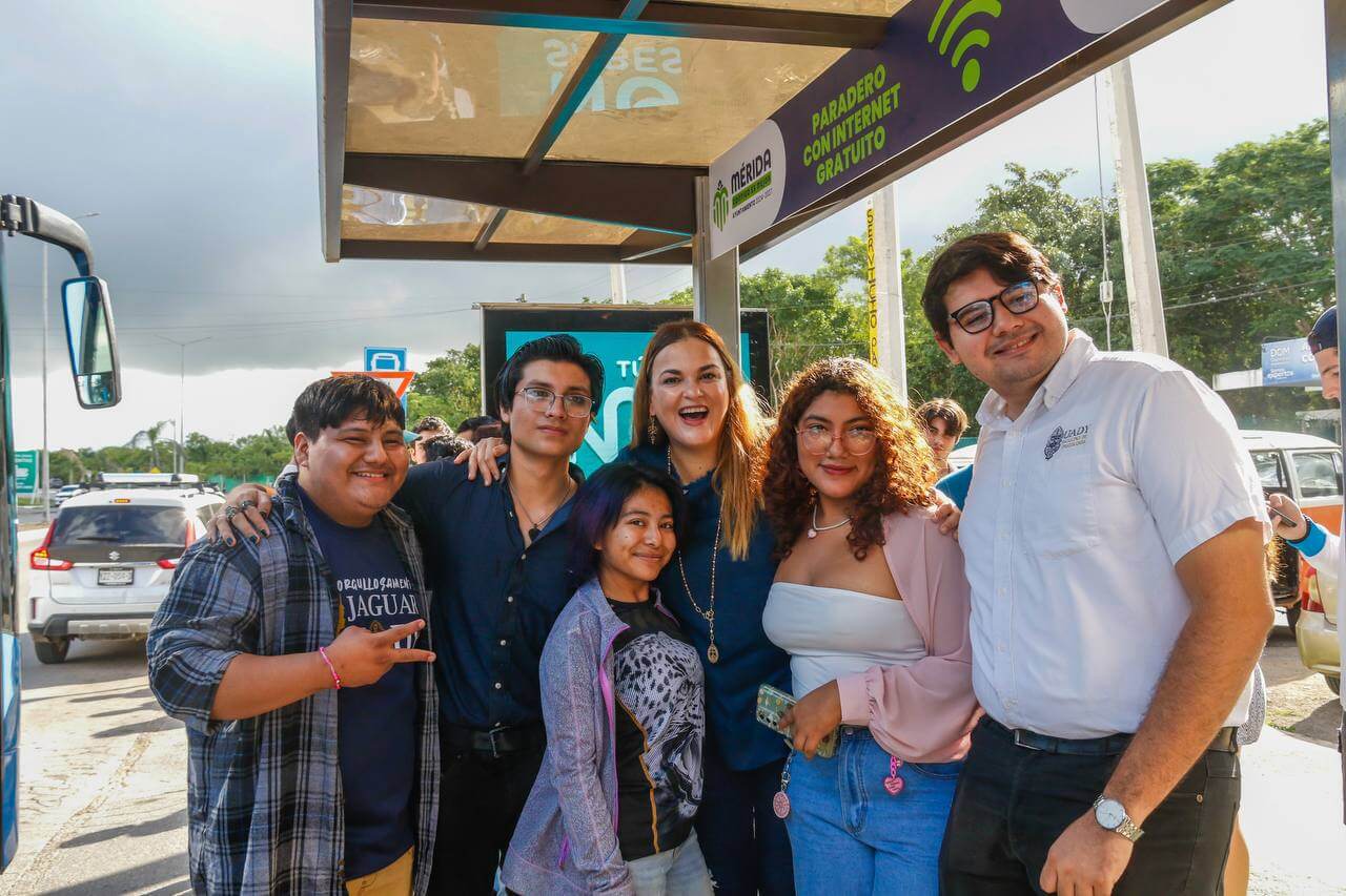 Transformación digital de Mérida amplía internet gratuito y trámites en línea