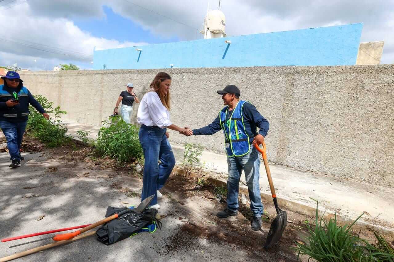 Operativo Calle por Calle atiende 542 mil baches en Mérida
