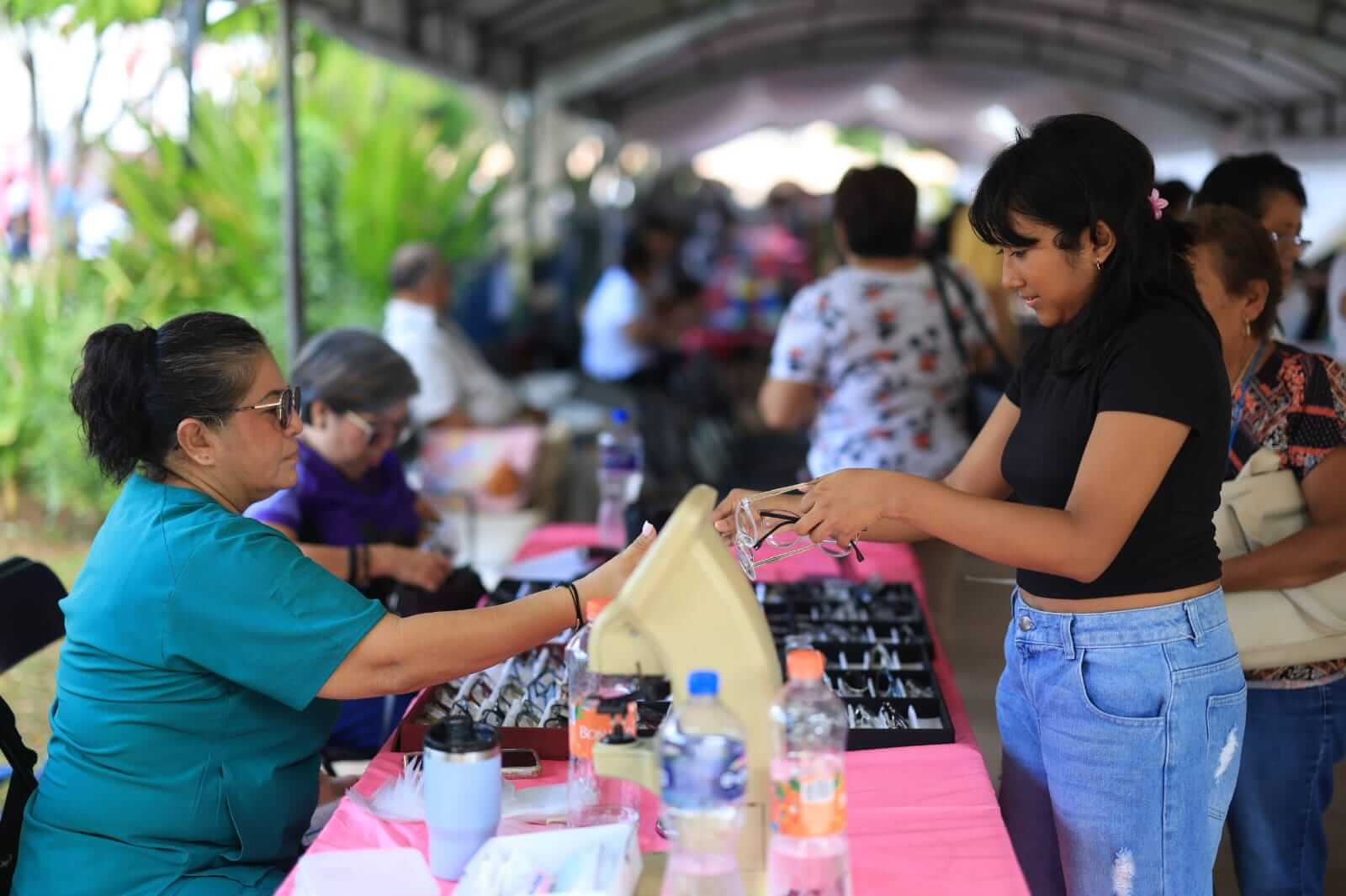 Miércoles Ciudadano servicios ofrece atención gratuita cada 15 días
