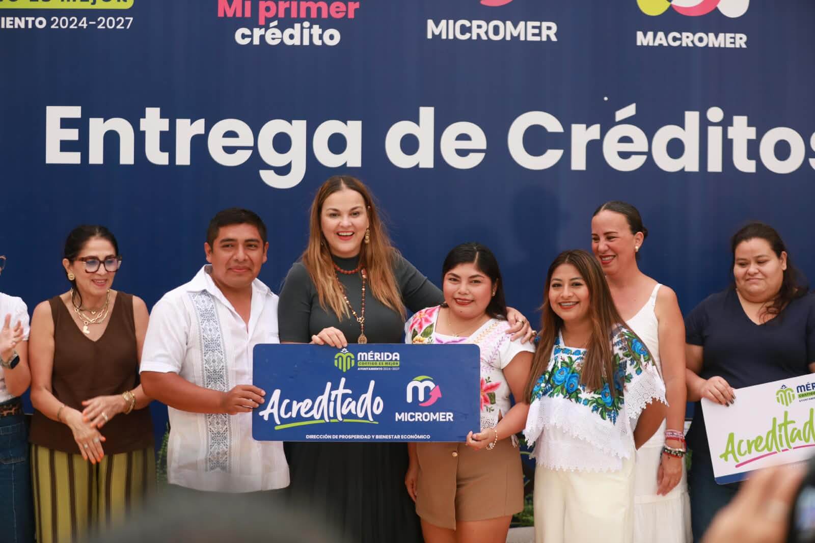 Créditos para emprendedores en Mérida Ayuntamiento entrega 108 financiamientos
